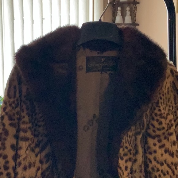 Leopard print fur coat - Picture 3 of 4